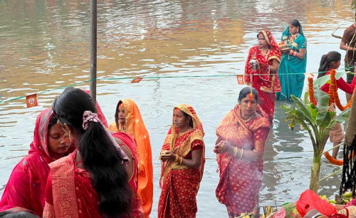 Chhath Festival 2026: Nepal’s Heilig Zonaanbiddingsfeest – Datum, Puja en Vieringen