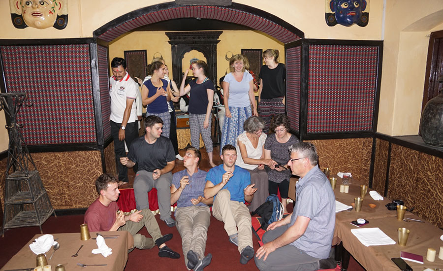 Natuurlijke Nepalese studentenreis | School- en universiteitsvakanties in Nepal