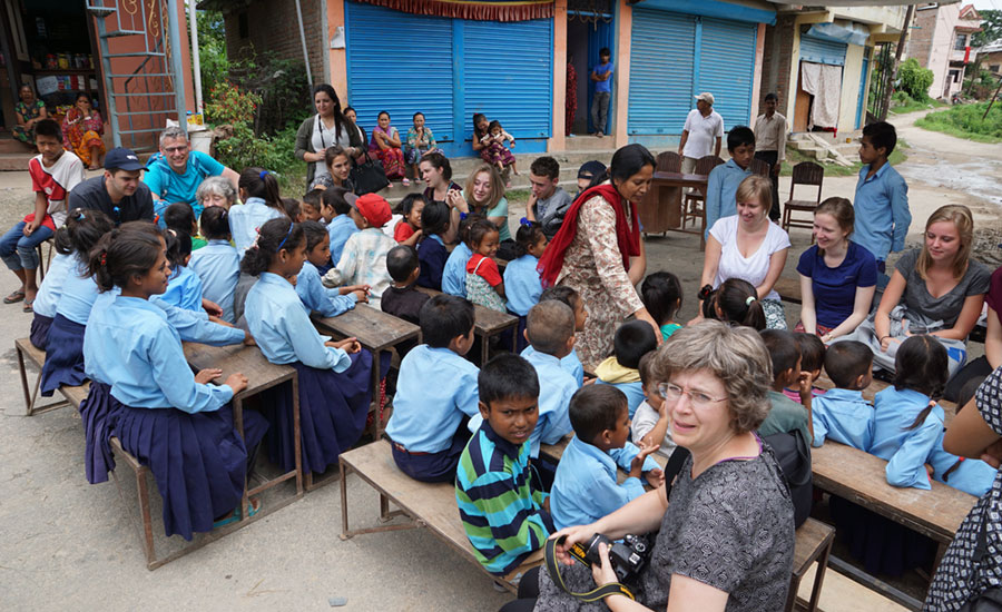 Natuurlijke Nepalese studentenreis | School- en universiteitsvakanties in Nepal