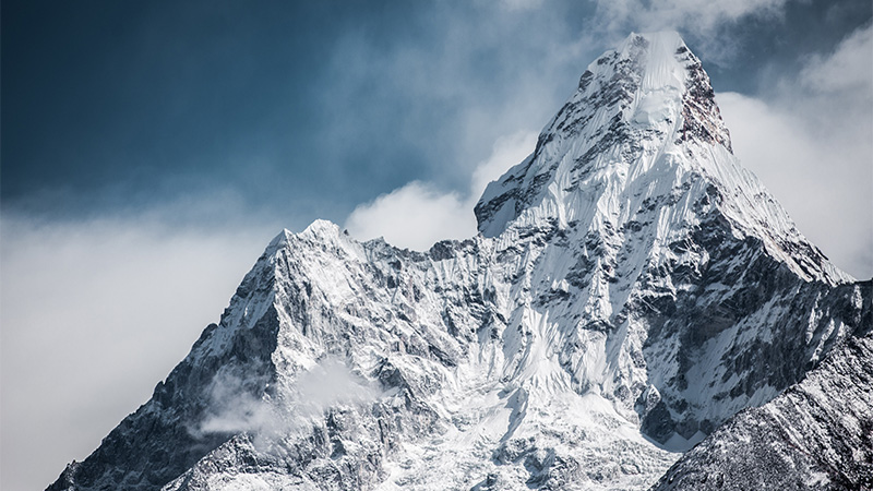 Everest Base Camp Trek in juli: Monsoon Mystique