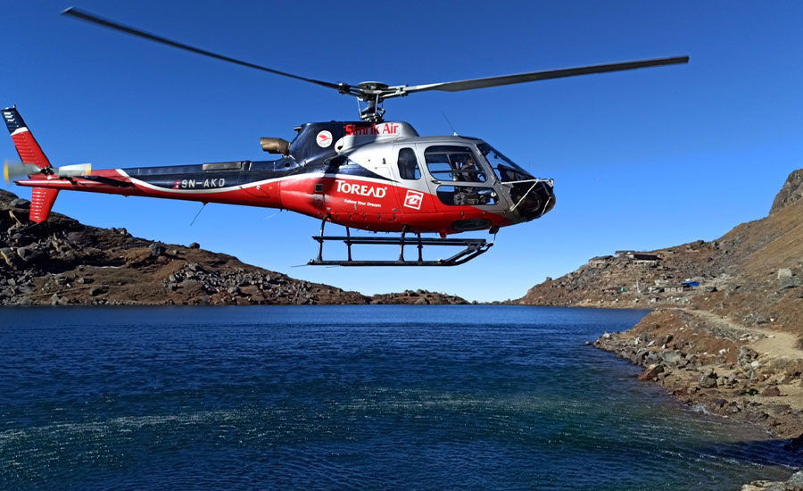 Helikoptervluchten in Nepal: luchtfoto's van de Himalaya