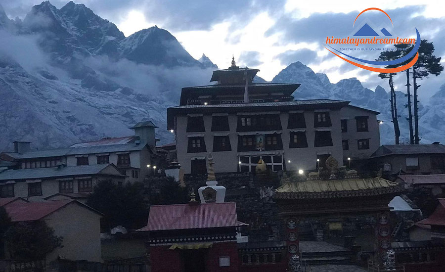 Ontdek het Tengboche-klooster: spiritueel hart van de Everest-regio